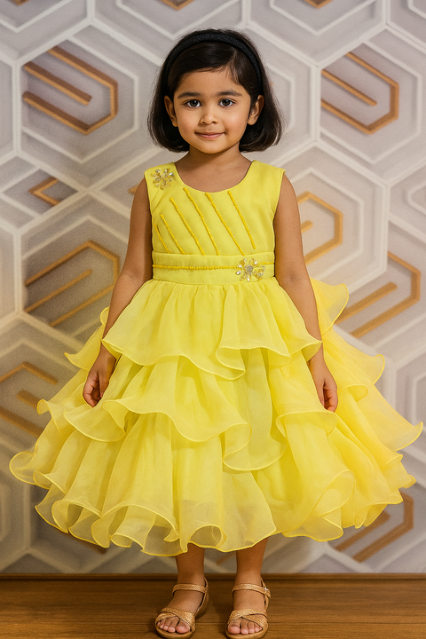 Kids collection organza ready to wear size 24 to 32 available